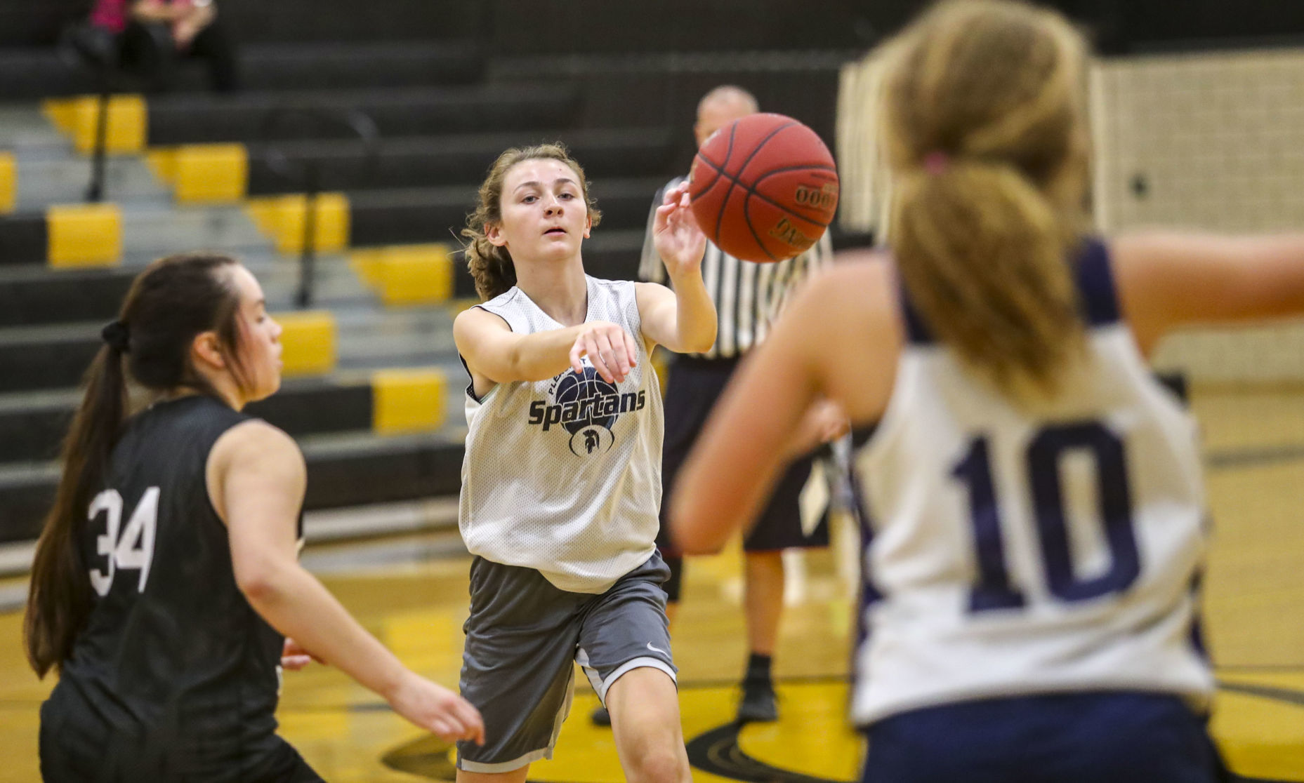 062819-mda-spt-girlshoops-014